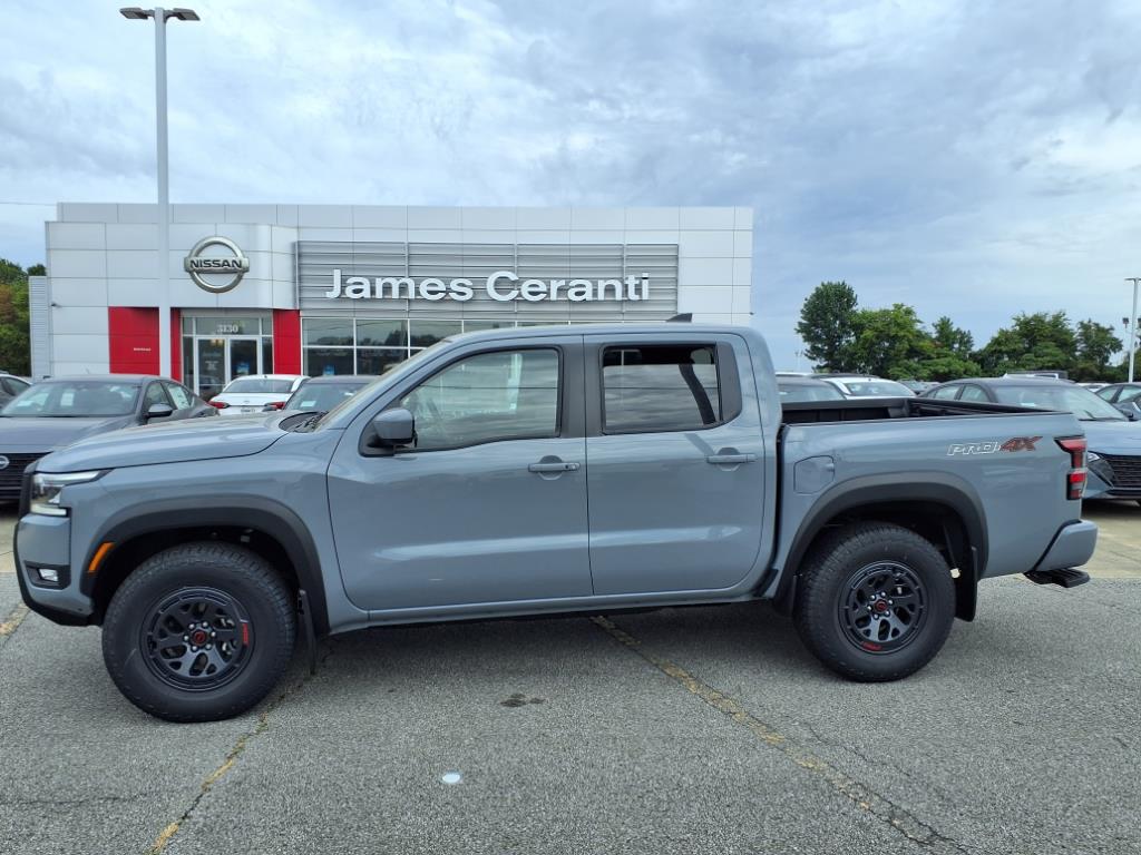 2025 Nissan Frontier PRO-4X