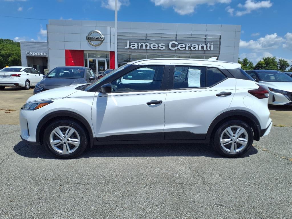 2023 Nissan Kicks S