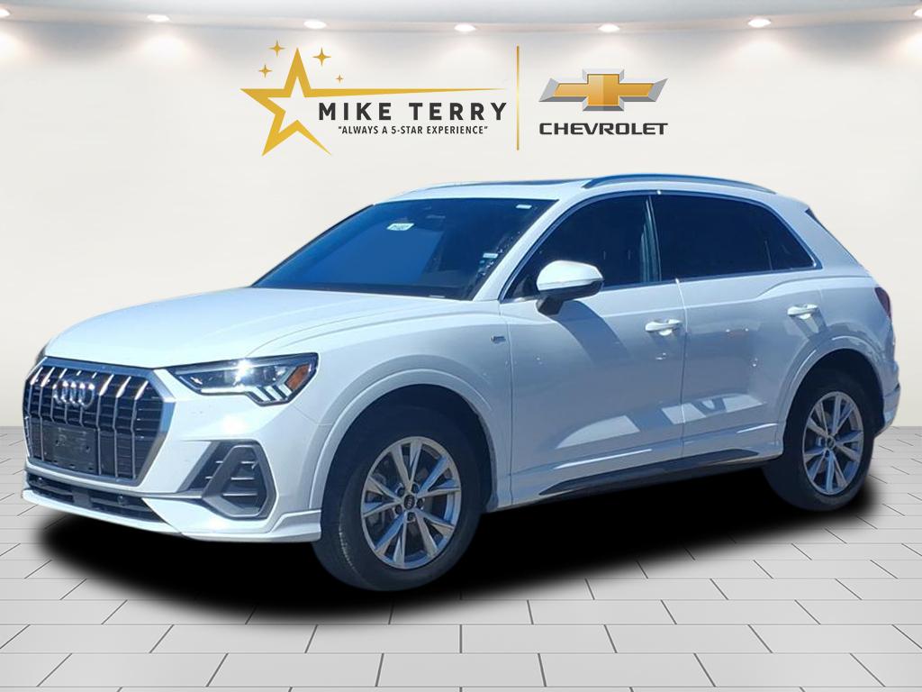 2023 Audi Q3 quattro S line Premium 45 TFSI