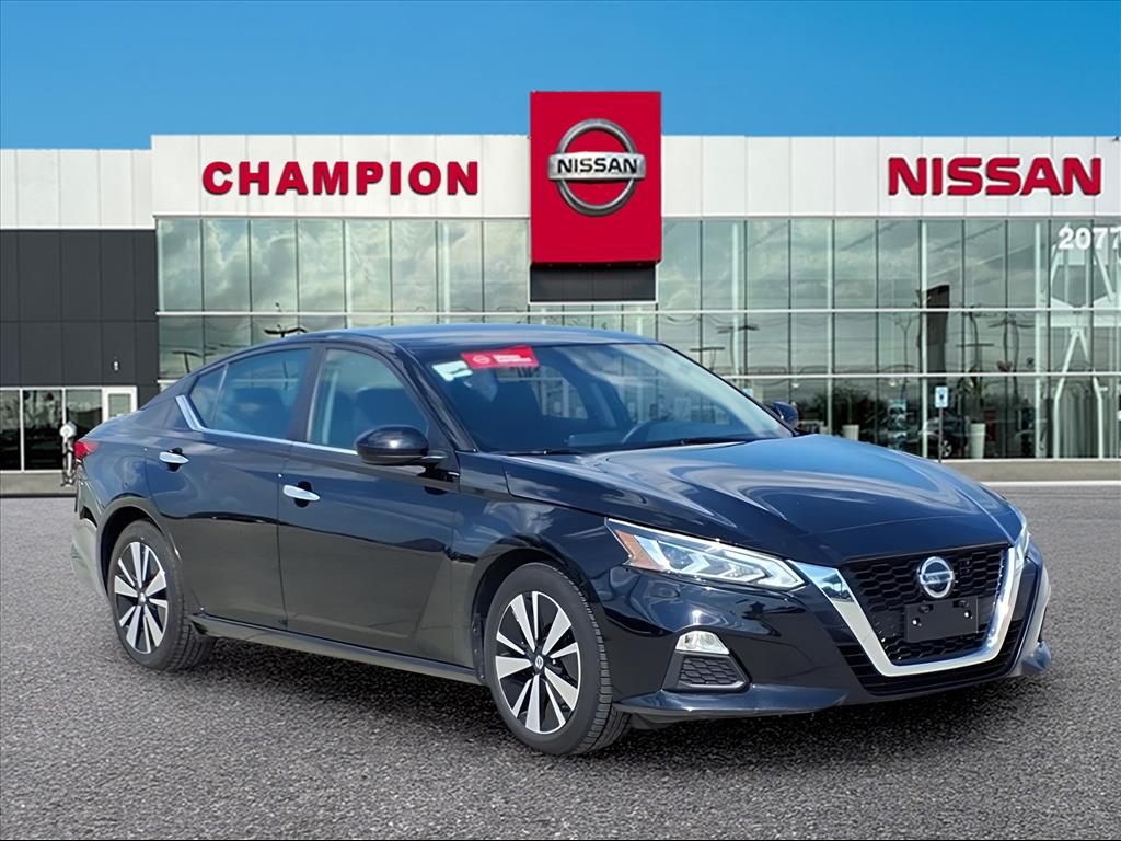 2022 Nissan Altima 2.5 SV