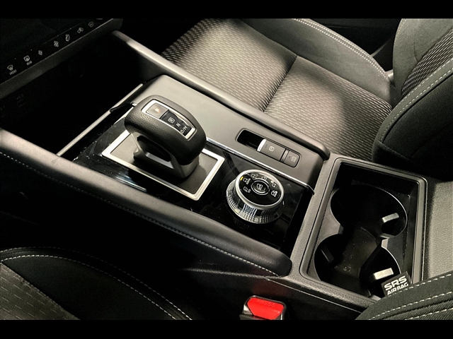 2023 Mitsubishi Outlander ES