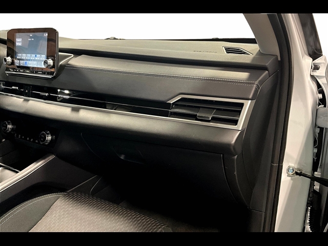 2023 Mitsubishi Outlander ES