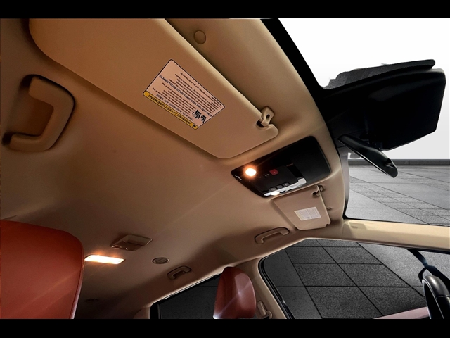 2024 Kia Carnival SX