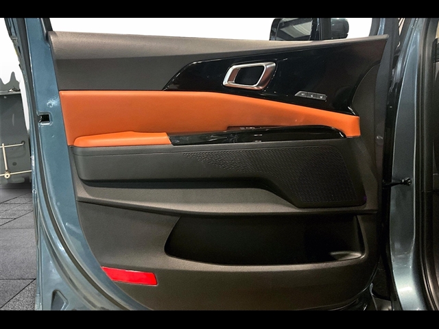 2024 Kia Carnival SX