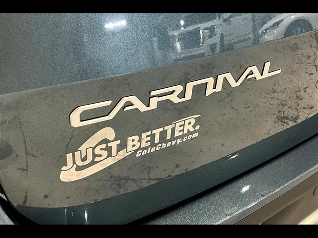 2024 Kia Carnival SX