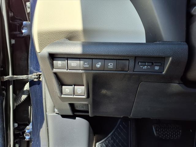 2021 Toyota Sienna Platinum 7-Passenger