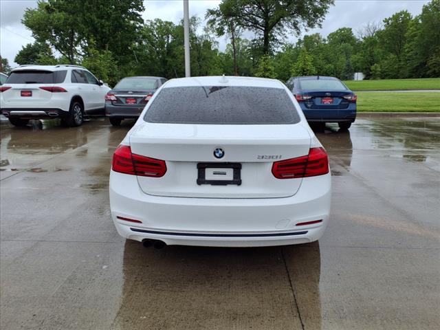 2018 BMW 3 Series 330i