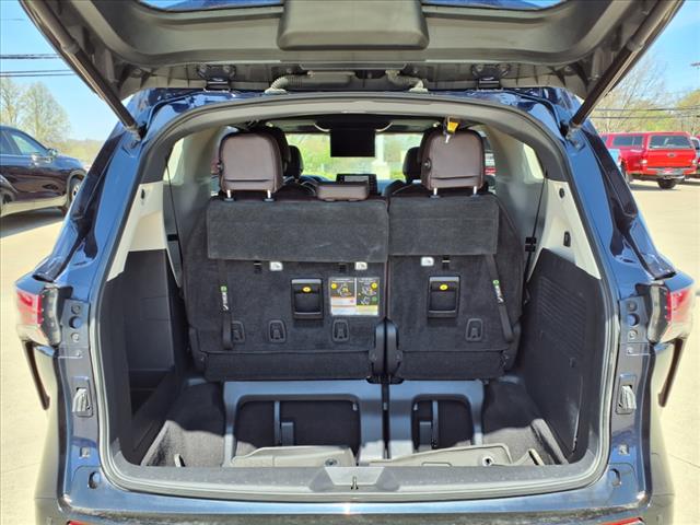 2021 Toyota Sienna Platinum 7-Passenger