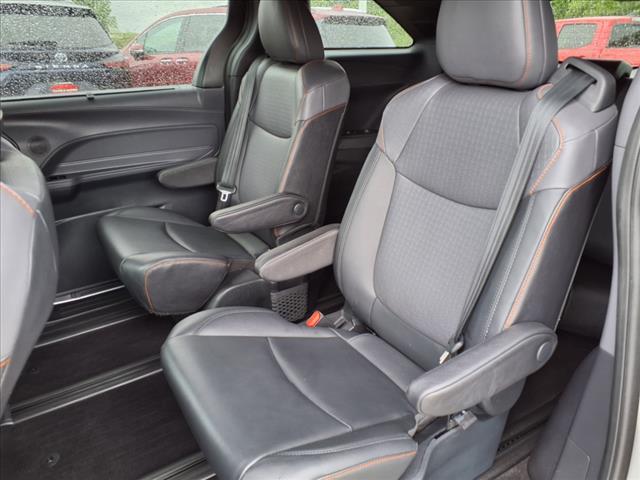 2021 Toyota Sienna XSE 7-Passenger