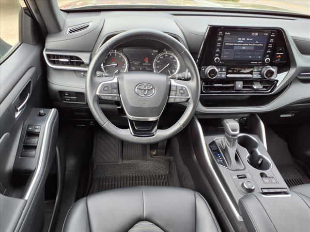 2022 Toyota Highlander XSE