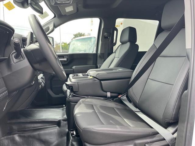 2024 Chevrolet Silverado 3500HD CC 4WD CREW CAB 177  WB, 60 - Photo 10