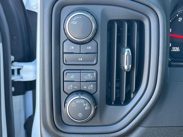 2024 Chevrolet Silverado 3500HD CC 4WD CREW CAB 177  WB, 60 - Photo 10