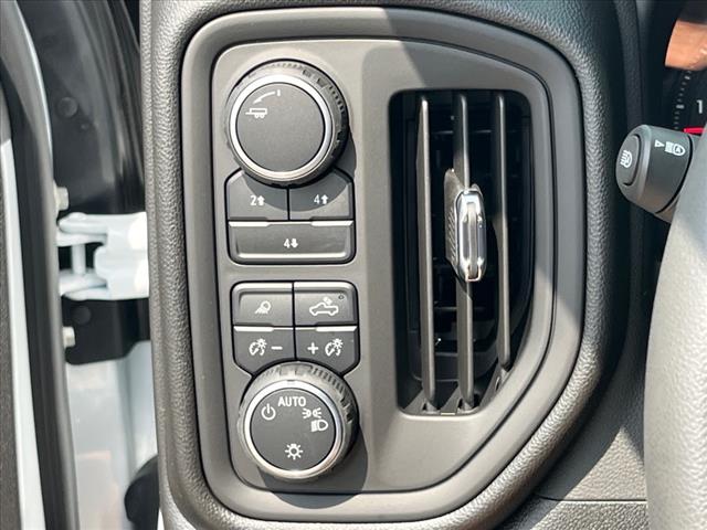 2025 Chevrolet Silverado 2500HD 4WD CREW CAB 159  CUSTOM - Photo 10