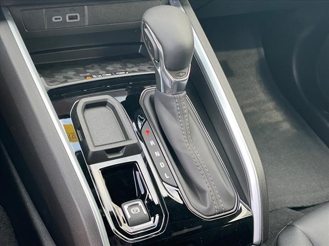 2025 Chevrolet Colorado LT - Photo 10