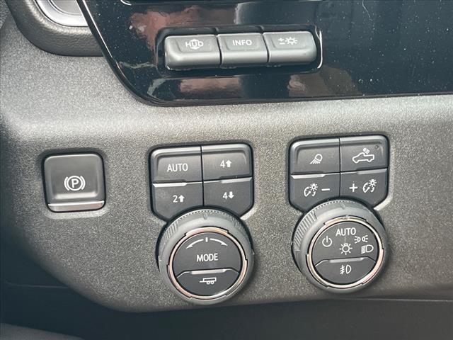 2025 Chevrolet Silverado 1500 4WD CREW CAB 147  LTZ - Photo 10