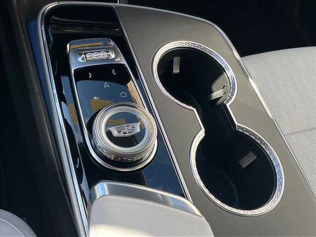 2025 Cadillac LYRIQ 4DR LUXURY W/1SD - Photo 10