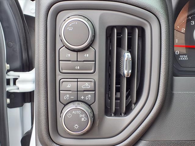 2025 Chevrolet Silverado 2500HD 4WD CREW CAB 172  WORK TR - Photo 11