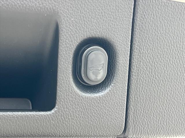 2020 GMC Yukon SLT - Photo 11