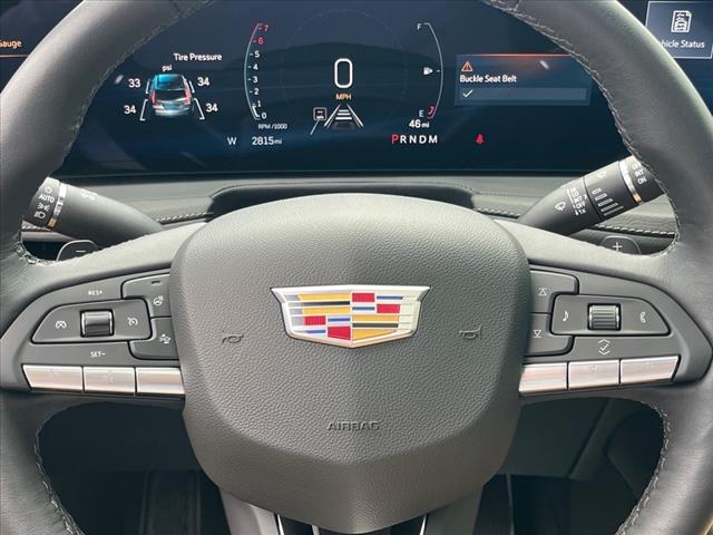 2024 Cadillac XT4 Luxury - Photo 11