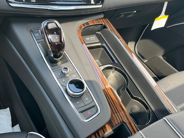 2024 Cadillac Escalade 4WD 4DR PREMIUM LUXURY - Photo 11