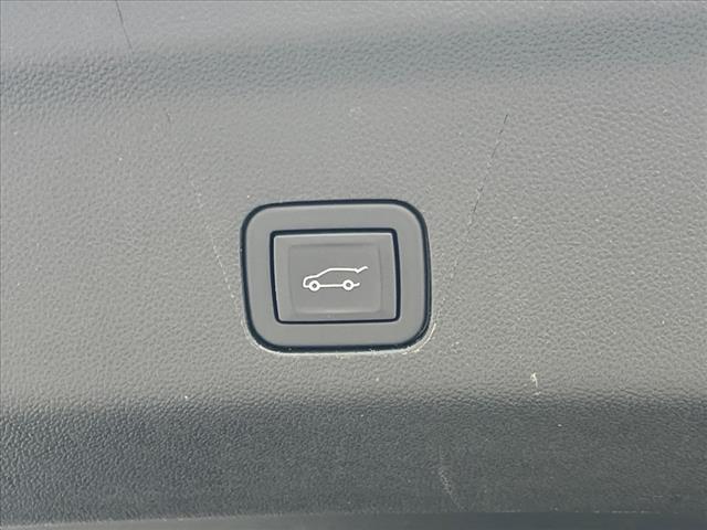 2023 Cadillac Escalade-V V-Series - Photo 11