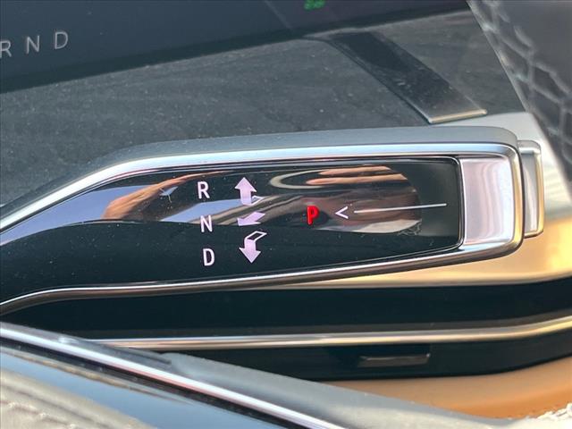 2025 Cadillac Escalade IQ AWD 4DR LUXURY 2 - Photo 11