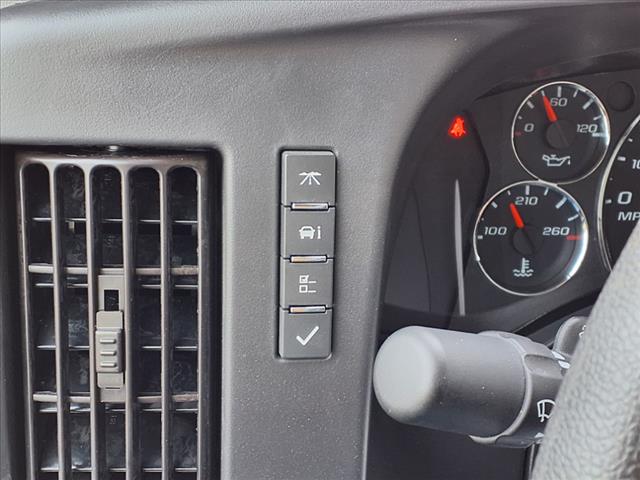 2025 Chevrolet Express 3500 VAN 177 - Photo 11
