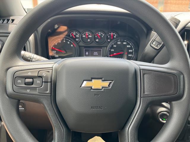 2024 Chevrolet Silverado 1500 Custom - Photo 11
