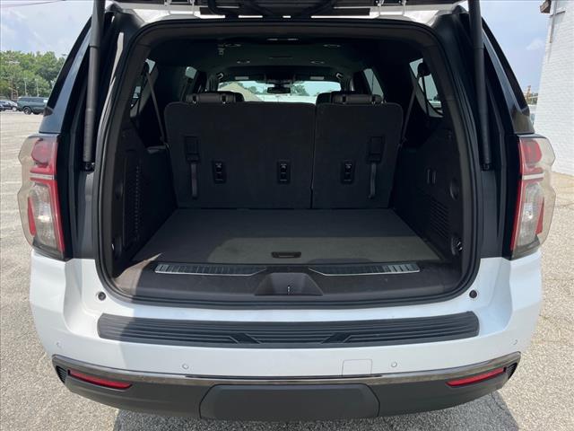 2022 Chevrolet Suburban Z71 - Photo 12