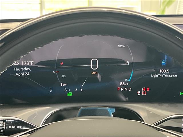 2026 Cadillac VISTIQ AWD 4DR SPORT - Photo 12