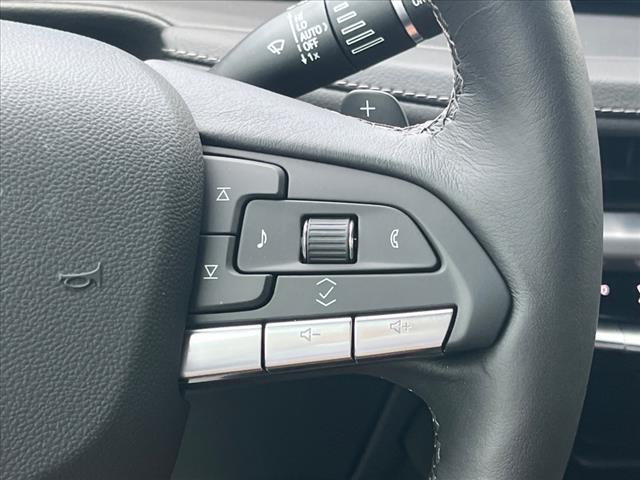 2025 Cadillac XT4 FWD 4DR PREMIUM LUXURY - Photo 12