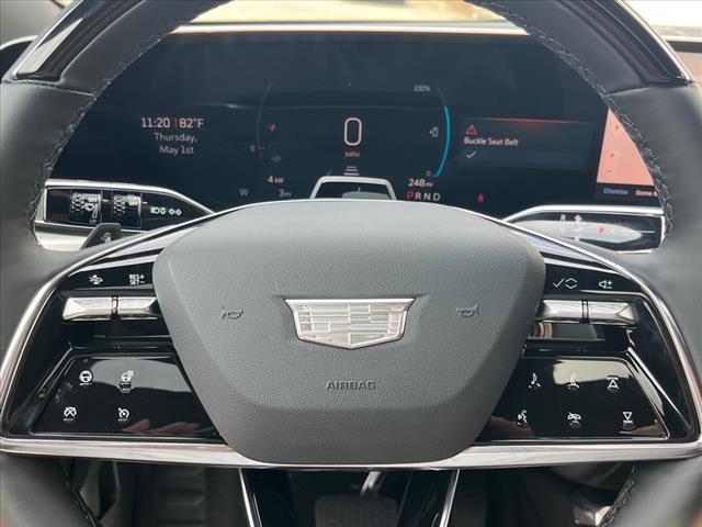 2025 Cadillac LYRIQ Luxury 3 - Photo 12