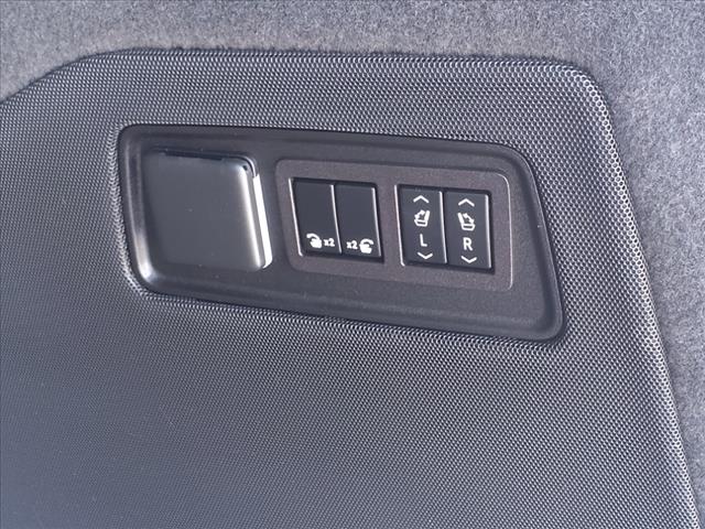 2023 Cadillac Escalade Premium Luxury Platinum - Photo 12