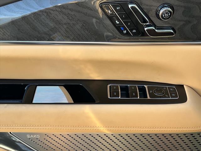 2025 Cadillac Escalade IQ AWD 4DR LUXURY 2 - Photo 12