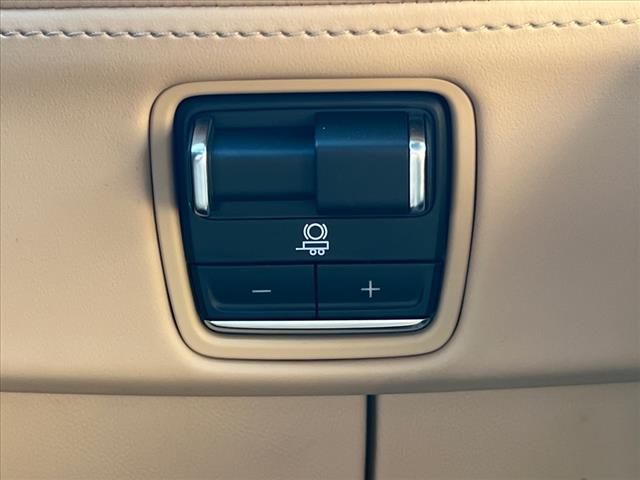 2025 Cadillac Escalade IQ AWD 4DR SPORT 2 - Photo 12
