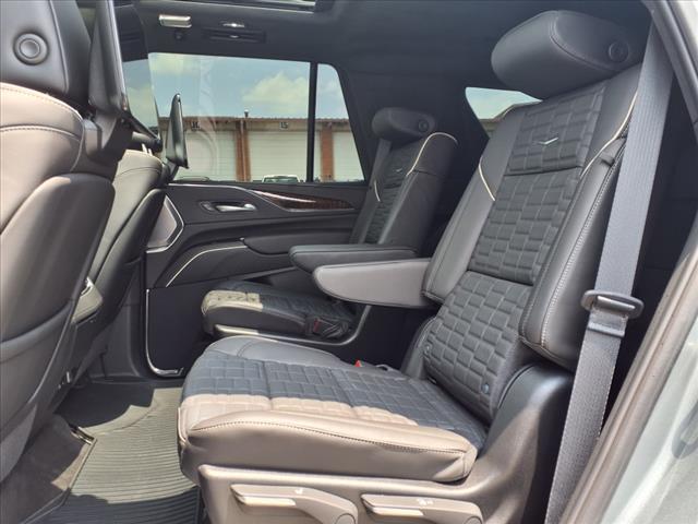 2024 Cadillac Escalade Sport Platinum - Photo 14