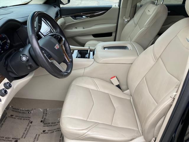2018 Cadillac Escalade Luxury - Photo 15