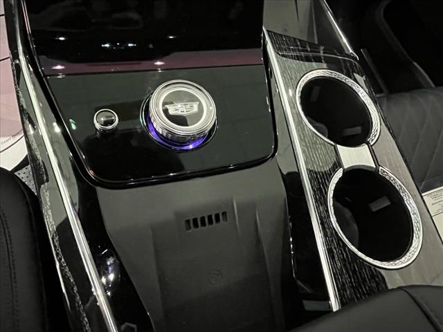 2025 Cadillac Escalade IQ AWD 4DR SPORT 1 - Photo 15