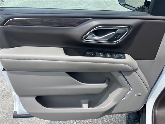2022 Chevrolet Suburban Z71 - Photo 18