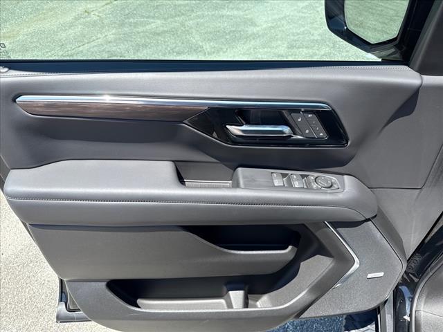2025 Chevrolet Tahoe Z71 - Photo 20