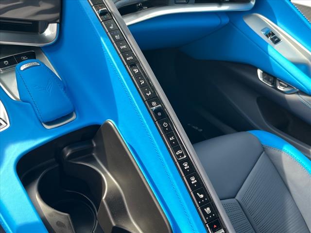 2025 Chevrolet Corvette Stingray 3LT - Photo 23