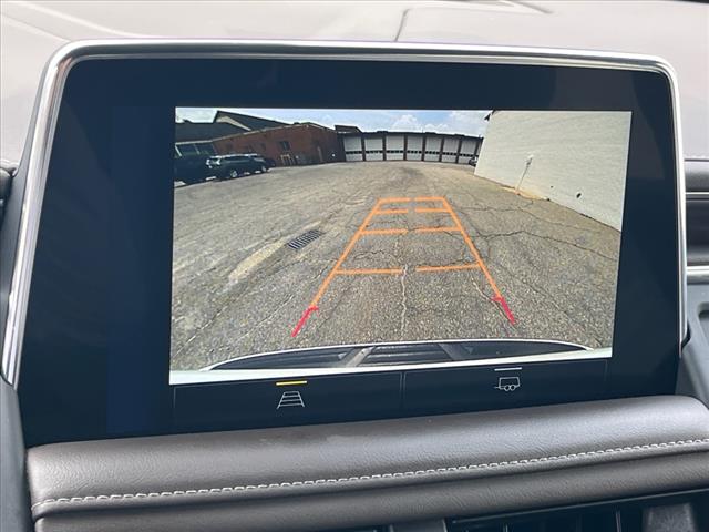 2022 Chevrolet Suburban Z71 - Photo 23