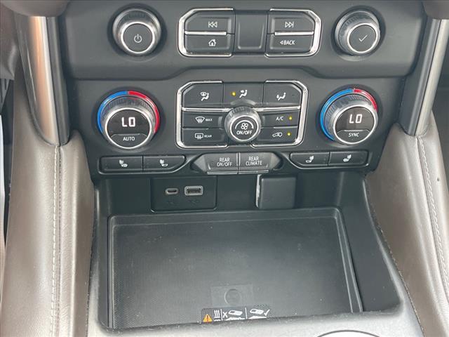 2022 Chevrolet Suburban Z71 - Photo 24