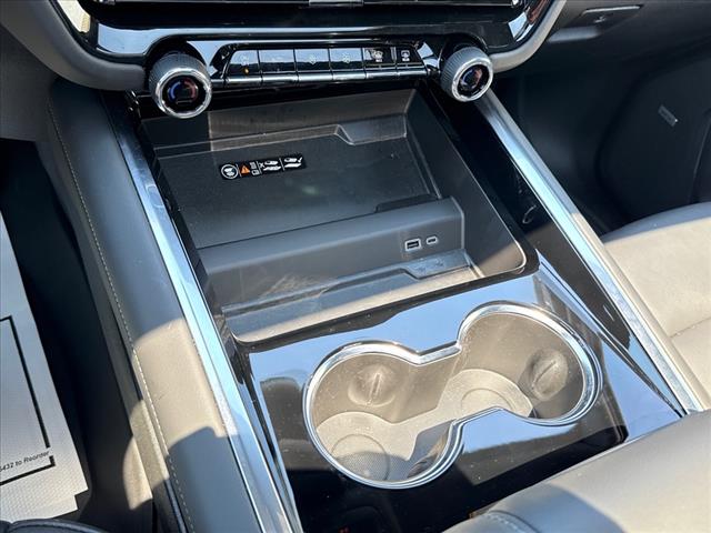 2025 Chevrolet Tahoe Z71 - Photo 25