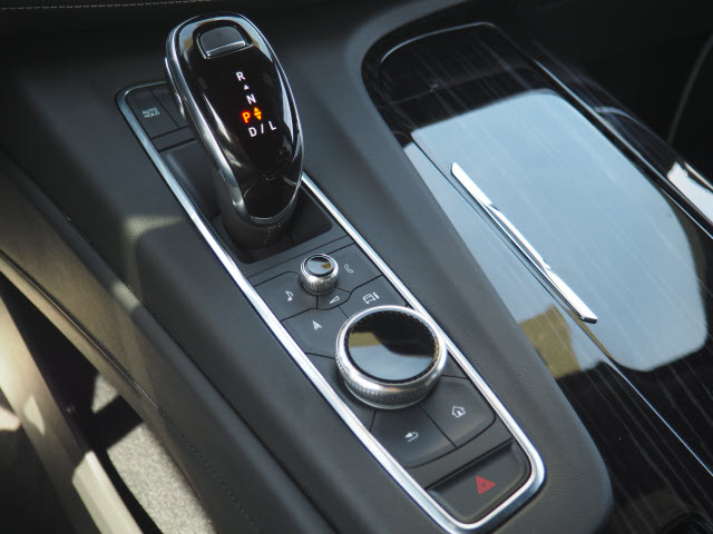 2022 Cadillac Escalade Sport - Photo 25