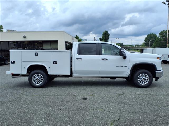2025 Chevrolet Silverado 2500HD 4WD CREW CAB 172  WORK TR - Photo 2