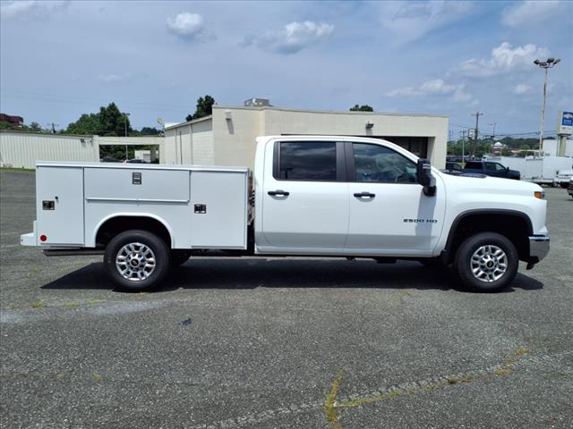 2025 Chevrolet Silverado 2500HD 2WD CREW CAB 172  WORK TR - Photo 2