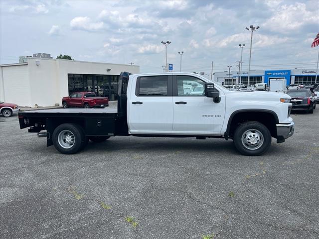 2025 Chevrolet Silverado 3500HD CC 4WD CREW CAB 177  WB, 60 - Photo 2