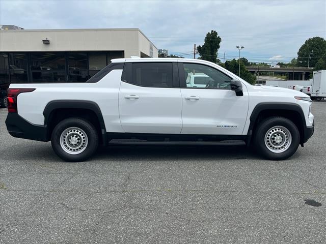 2025 Chevrolet Silverado EV E4WD CREW CAB EXTENDED RA - Photo 2