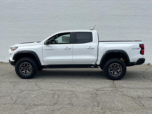 2025 Chevrolet Colorado 4WD CREW CAB ZR2 - Photo 2